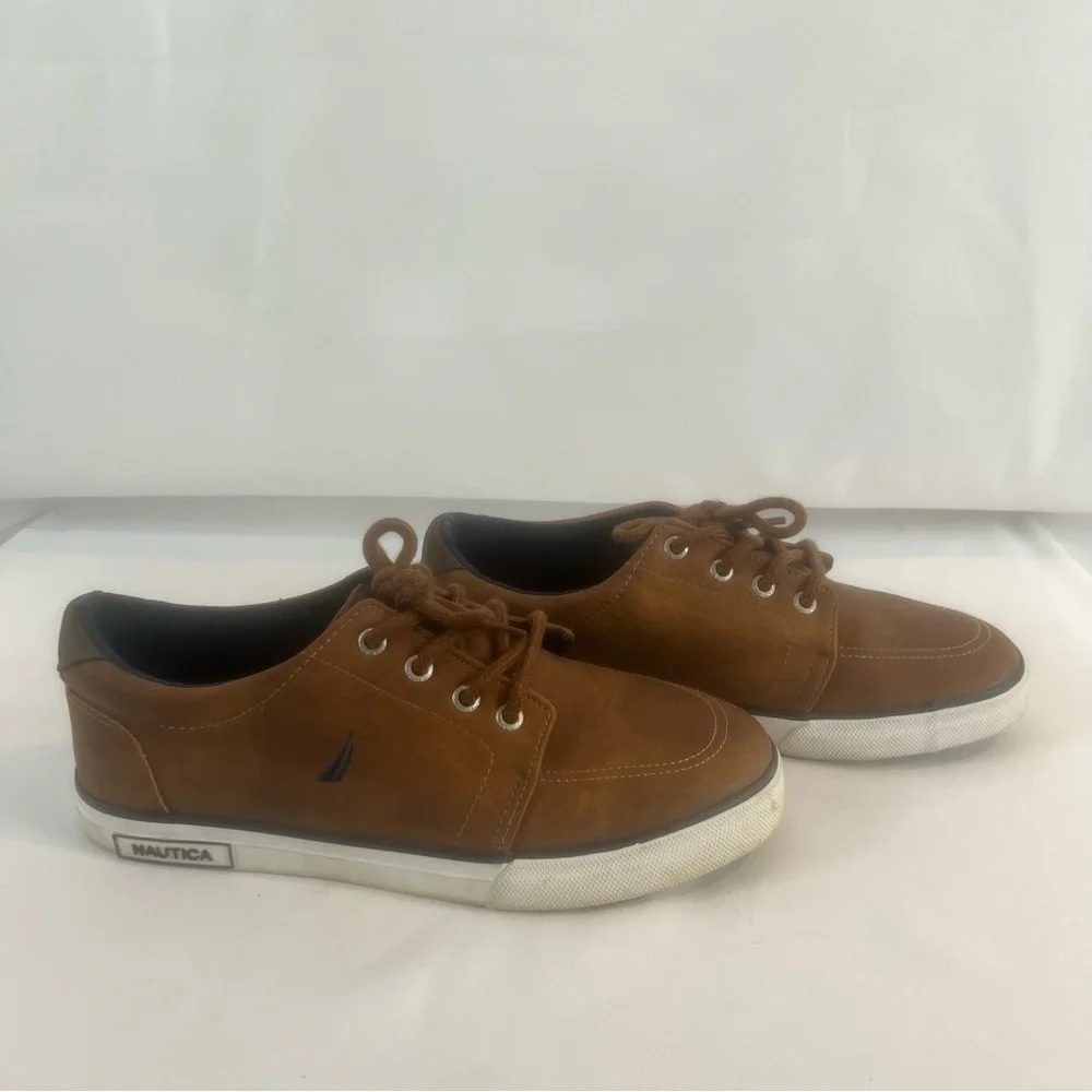 Nautica Boy Shoes Brown Casual Shoes size: USA 4